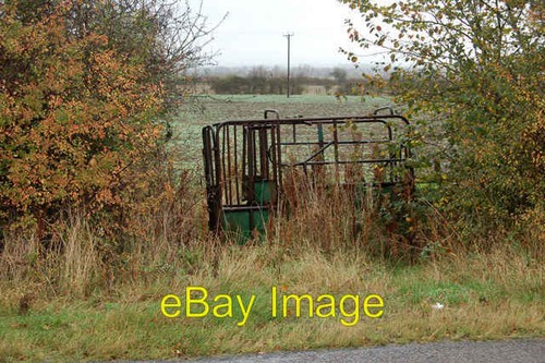 Photo 6x4 old cattle crush - photo,