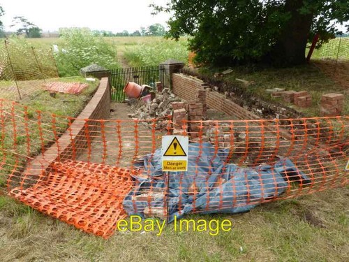 Photo 6x4 cattle crush croome - photo,